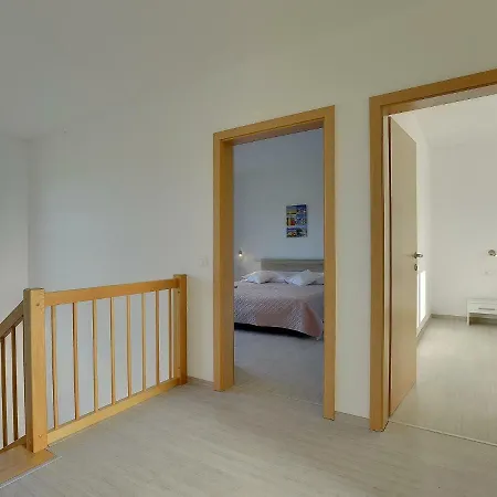 Holiday Casa Gina