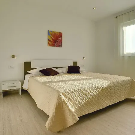 Holiday Casa Gina